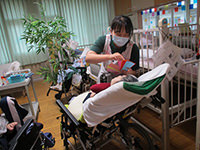 21病棟　季節あそび「七夕制作」