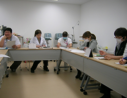 看護部 看護部 2階病棟 神経内科退院カンファレンス